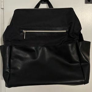Beis diaper bag